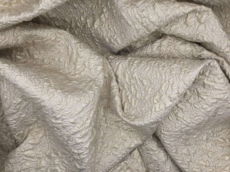 New gorgeous gold champagne silk blend metallic floral jacquard cloque fabric