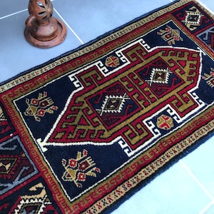 3&#39;4x1&#39;6feet,doormat rug,105x51cm,aztec turkısh rug,turkish rug,Dormat rugs,Entrance Rug,bathroom rug,aztec rug,rainbow doormat rug,old rug