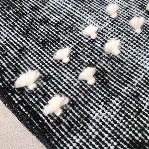 6x1runner rug,Free ship rug,6’1x1’4feet,black runner rug,187x44cm,small rug,striped relief rug,bedroom rug,black and white rug,kitchen rug