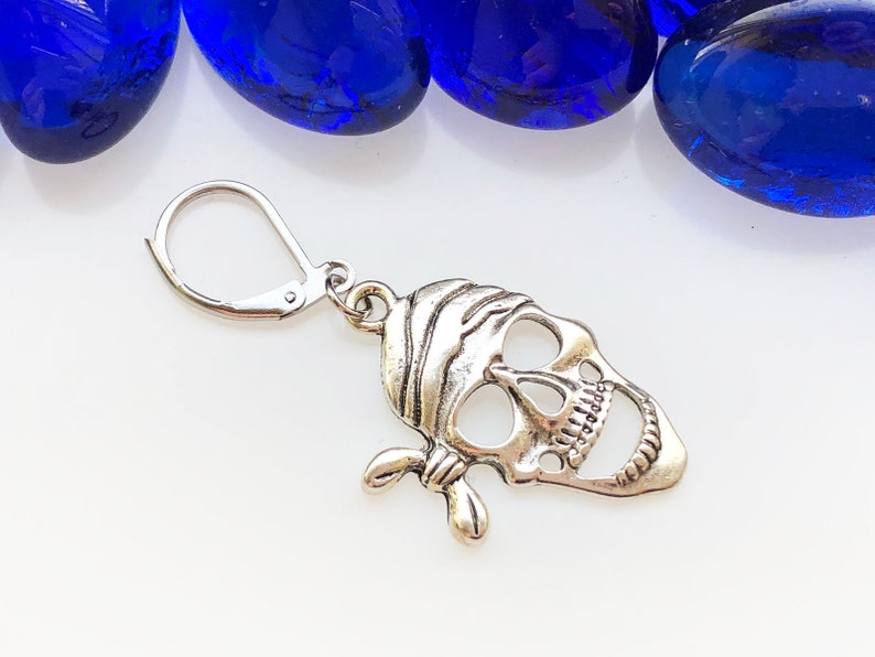 Biker skull earring, Silver earring, Men skull earring, Rider earring, Caribbean pirate, Biker skull, Silver pirate, Sailor earring