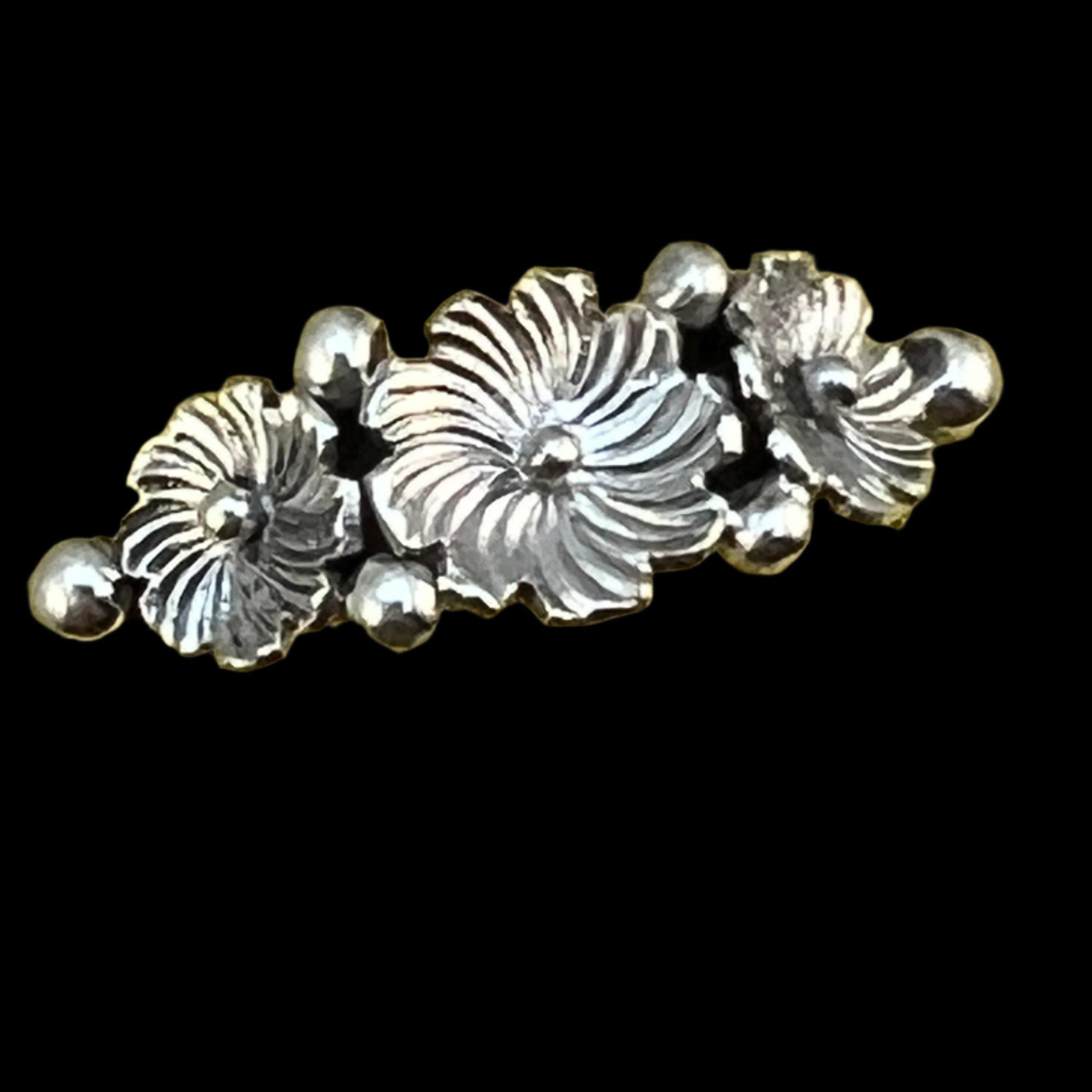 サイズ7.5 スターリングシルバー ナロースキニーバンド、フローラル