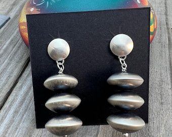 Handmade Bead earrings sterling silver Rena Begay Navajo Pearl handmade 704