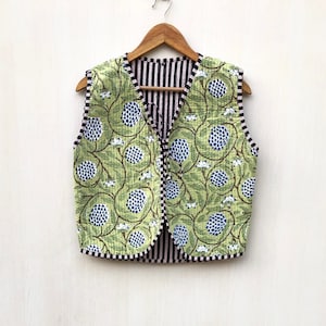 Handmade Indian Quilted Jacket: Women&#39;s Block Print Kimono