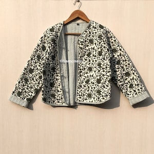 Baumwoll-Damen-Steppjacke, Blockdruck, Boho-Stil, gesteppte, handgefertigte Jacken, Mantel, Feiertage, Geschenke, Knopfschließerjacke für Frauen, Geschenke Bild 1