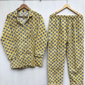 Hand Block Floral Print Cotton Pajama Set: Indian Night Suit