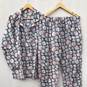 Indian Block Print Pajamas, Floral Pure Cotton Pj&#39;s, Pajamas Set ,Indian Cotton,Night Wear, Soft Cotton Night Suit,Gift for her