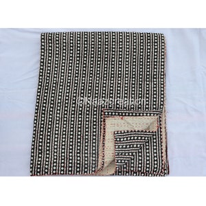 Indian Handmade Kantha Quilt Cotton Blanket Queen Size Gudari Kantha Bedspread Cotton Coverlet Throw