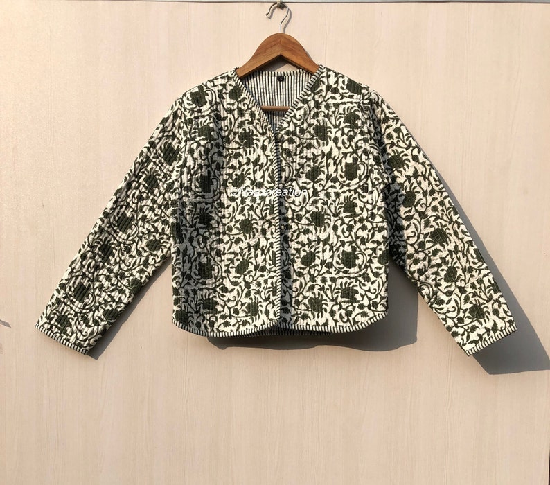 Cotton Women's Quilted Jacket Block Printed Boho Style Quilted Handmade Jackets, Coat Holidays Gifts Button Closer Jacket for Women Gifts 画像 2