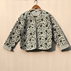 Cotton Women's Quilted Jacket Block Printed Boho Style Quilted Handmade Jackets, Coat Holidays Gifts Button Closer Jacket for Women Gifts 画像 4