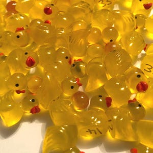YELLOW GLOW IN THE DARK