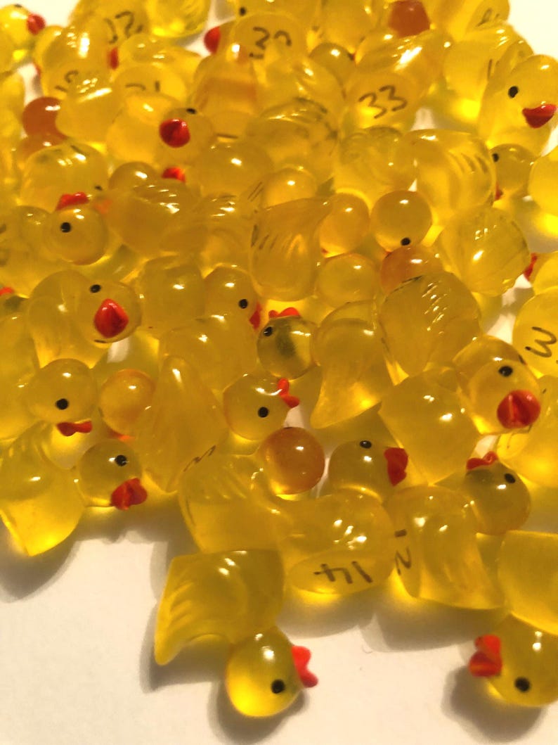 YELLOW GLOW IN THE DARK