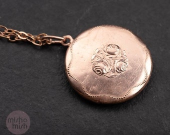 Vintage pendant rose motif, link chain, completely reworked, 835 and 800 silver, replated with 18k rose gold, amulet, unique piece