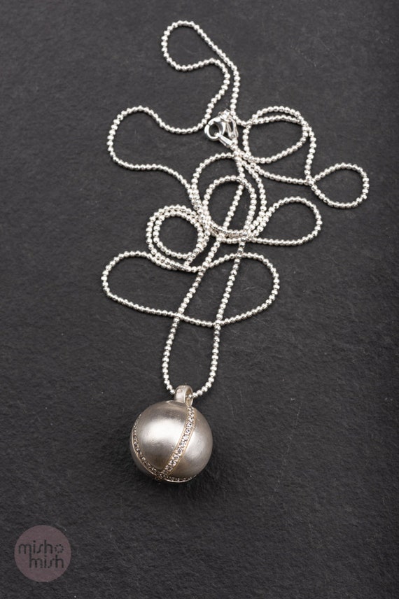 large vintage ball, solid, crystals, ball chain, … - image 6