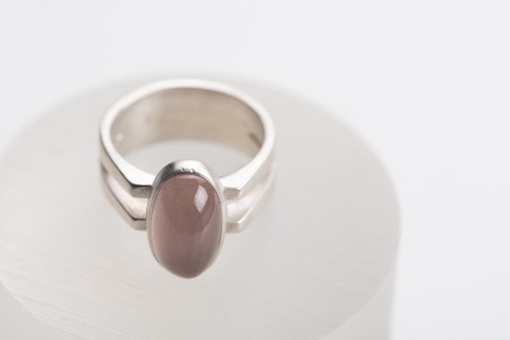 Ring with rose quartz, oval cabochon, vintage rev… - image 10