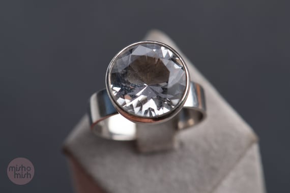 Ring with rock crystal, solitaire ring, vintage r… - image 1
