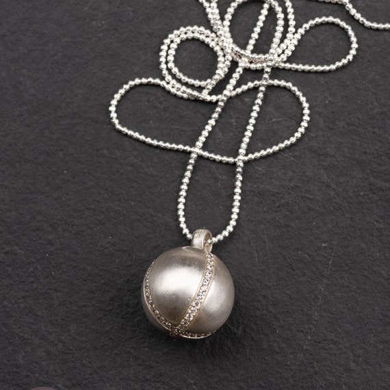 large vintage ball, solid, crystals, ball chain, … - image 1