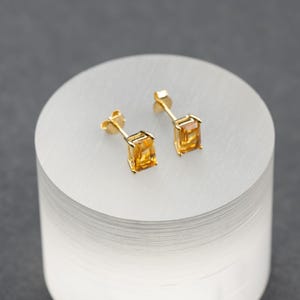 Vintage earrings with citrine, faceted, 925 silver, newly plated with 18k gold, classic earrings, completely refurbished, unique piece