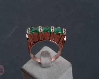 massiver Vintage Ring mit grünen Steinen und Zirkonia, komplett aufgearbeitet, 925 Silber, neu plattiert mit 18k Roségold, Größe 58, Unikat