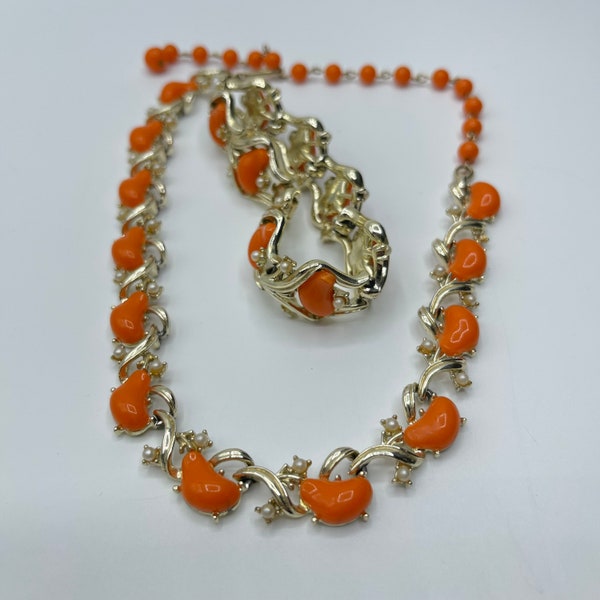 Vintage 50's CORO Signed Orange Coral Nugget Jewlery Demi-Parure Faux Pearl Thermoset Lucite Jewelry Collar Necklace Bracelet Set