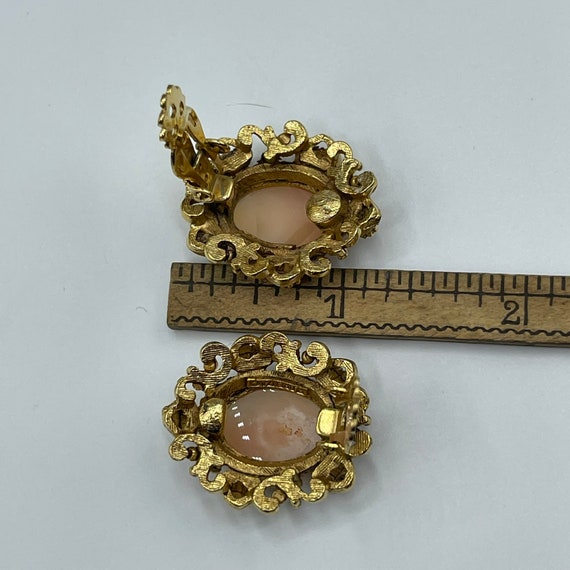 Vintage FLORENZA Carved Shell Cameo Clip On Earri… - image 6