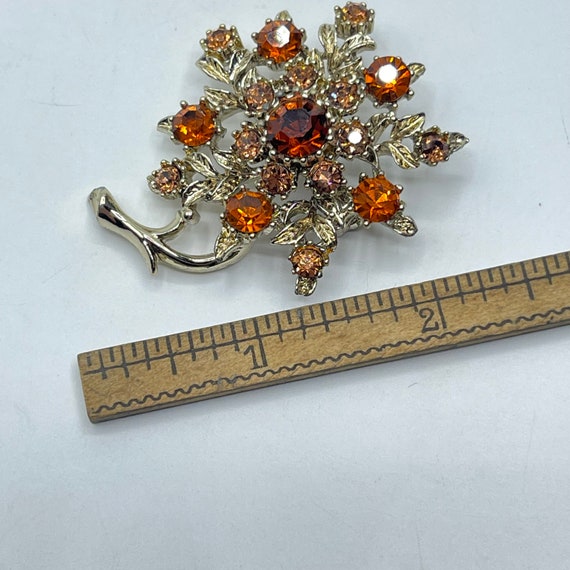 Vintage Pumpkin Color Crystal Rhinestone Brooch L… - image 5