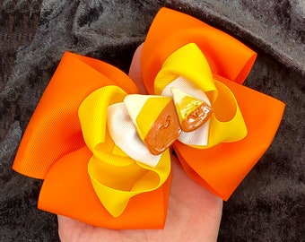 Lazo para el cabello con caramelos de maíz, lazo para el cabello de Halloween, lazo de dulces de Halloween, lazo para pedir dulces, lazo para el cabello apilado, lazo para el cabello exagerado, lazo festivo de otoño