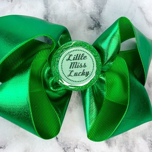 Fiocco per capelli di San Patrizio, fiocco per capelli Little Miss Lucky, fiocco per capelli verde per le feste, fiocchi di San Patrizio, fiocco per capelli a forma di trifoglio, fermaglio portafortuna