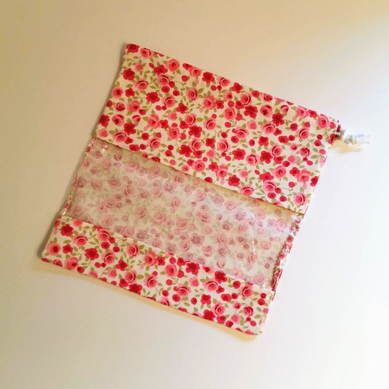 Drawstring Travel Toy Bag Vinyl Window Children/'s Peek A Boo Toy Bag Floral Print Fabric.