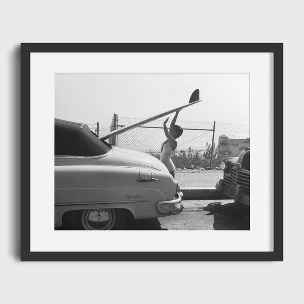 VINTAGE SURFING Photo - Digital Download, Printable Art, Black & White Surf Photo, Vintage Surfing Poster, Retro Surf Poster, Surfing Print