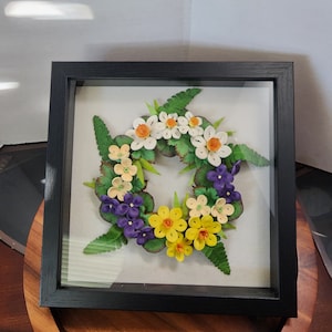 Quilling art - Spring wreath - wall art - paper art - wall decor - wall hanging