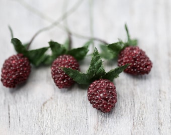Small Artificial Raspberries Fruits, Fake Fruits, Wreaths Making Supplies, Autumn Findings, Autumn Home Decor Findings, Bouquets Findings