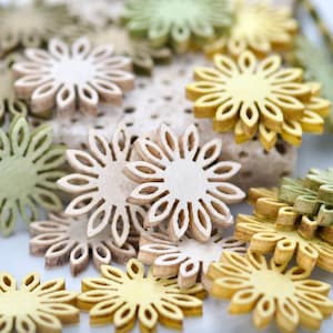 Pack of 36 Wooden Flower Embellishments – 2cm, 4 Natural Colors – Laser Cut Floral Shapes for Crafting, Scrapbooking & DIY Decor