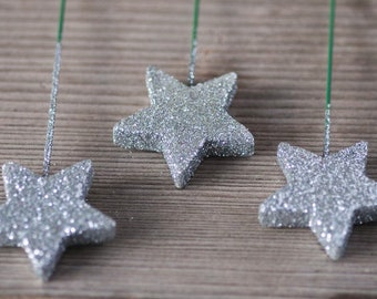 4cm Sparkling Silver Christmas Star Decorations, 5pics Christmas Star Toppers, Large Glittering Silver Foam Stars for Christmas Table Decor
