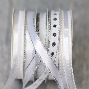 Conjunto de 5 fitas brancas, fitas de casamento, fitas decorativas brancas, fitas de florista, fita de cetim, fita impressa artesanal, fita prateada