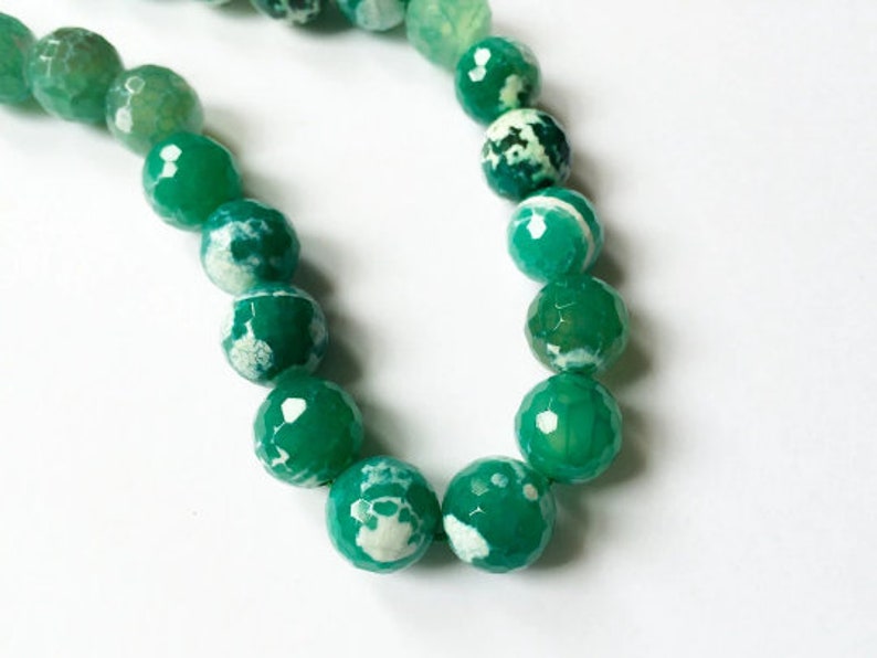 28 beads Green Faceted Beads, Natural Stone Beads, 14mm Agate, Round Beads, 15 Strand Gemstone Beads, Green Beads, Jewelry Making Supplies image 3