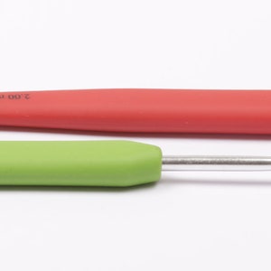 Ergonomic soft grip hook DROPS PRO CIRCUS Crochet Hooks Aluminium 13cm Gift for Craftier