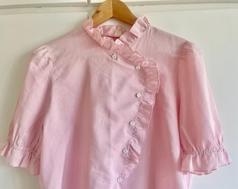 Vintage Rosa Streifen Rüschen Bluse Puff Ärmel Tailliertes Hemd UK 38