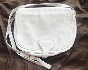 Bolso de hombro vintage de piel blanca / bandolera minimalista estructurada con correa ajustable