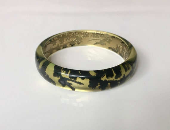 Lucite shop bangle bracelets