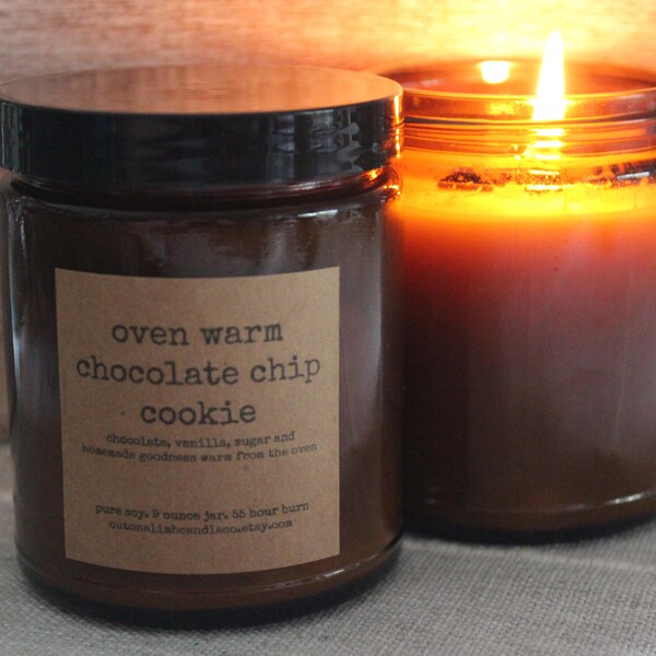 Oven warm Chocolate Chip Cookie- Just like it says. Yummm. Pure soy and triple scented.