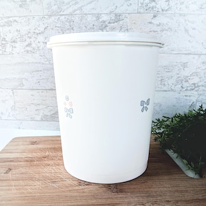 Vintage White Tupperware Servalier Canister with Blue Bow Design /#809 /1980s Tupperware/Accordian Style Lid/Storage Container