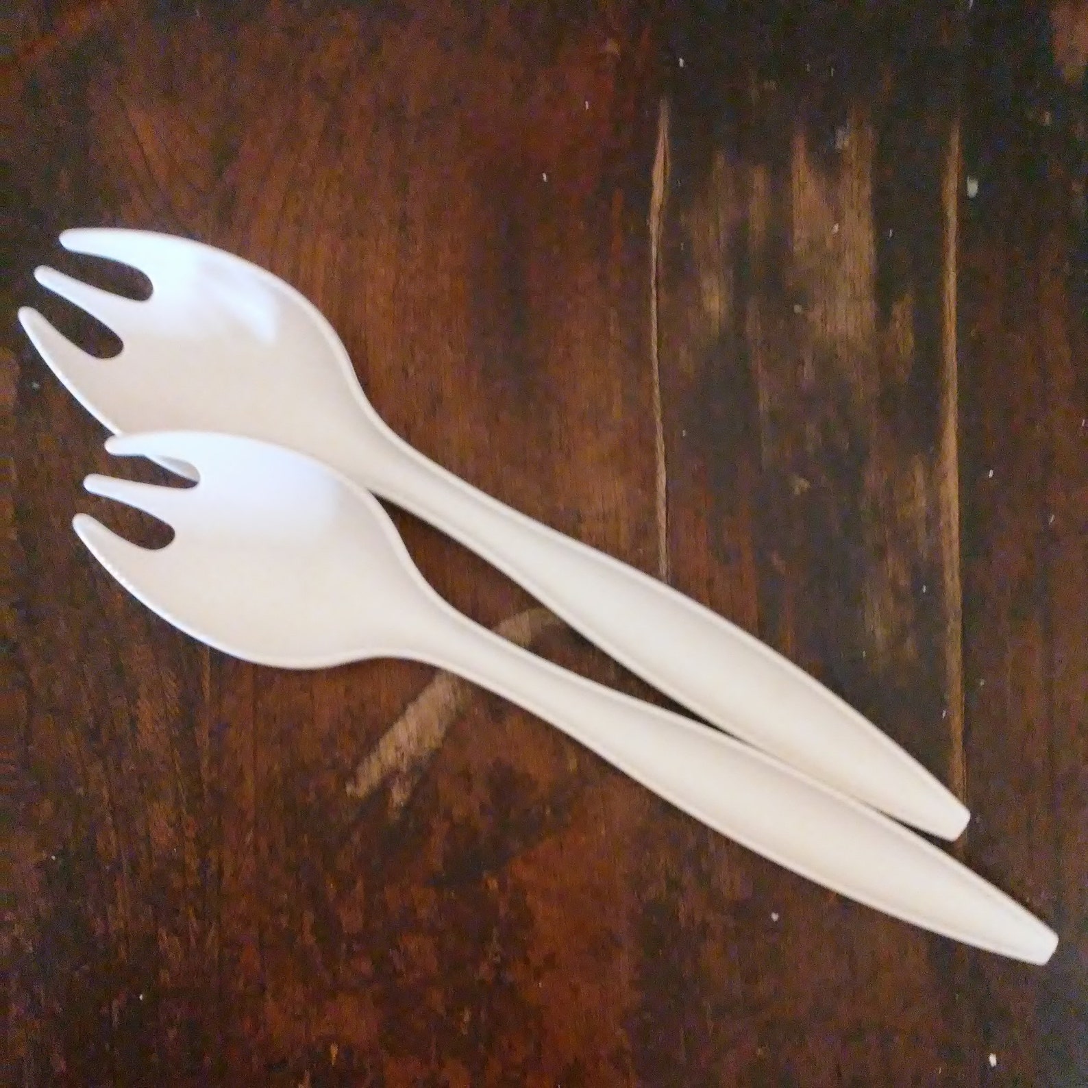 Tupperware Salad Forks/vintage Sporks/almond Salad Tongs/ Etsy