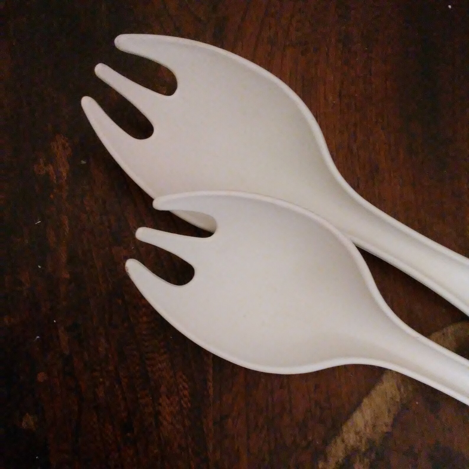 Tupperware Salad Forks/vintage Sporks/almond Salad Tongs/ Etsy