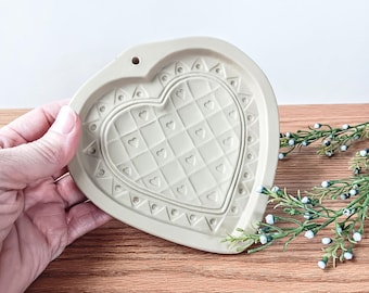 Vintage Brown Bag Cookie Art Stoneware Mold: Quilted Heart Design