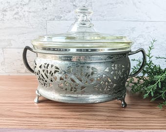 Antique PYREX Casserole Dish With Farberware Silver Metal Carrier