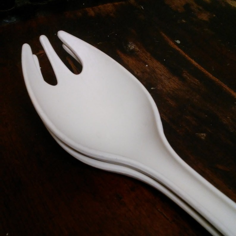 Tupperware Salad Forks/vintage Sporks/almond Salad Tongs/ Etsy