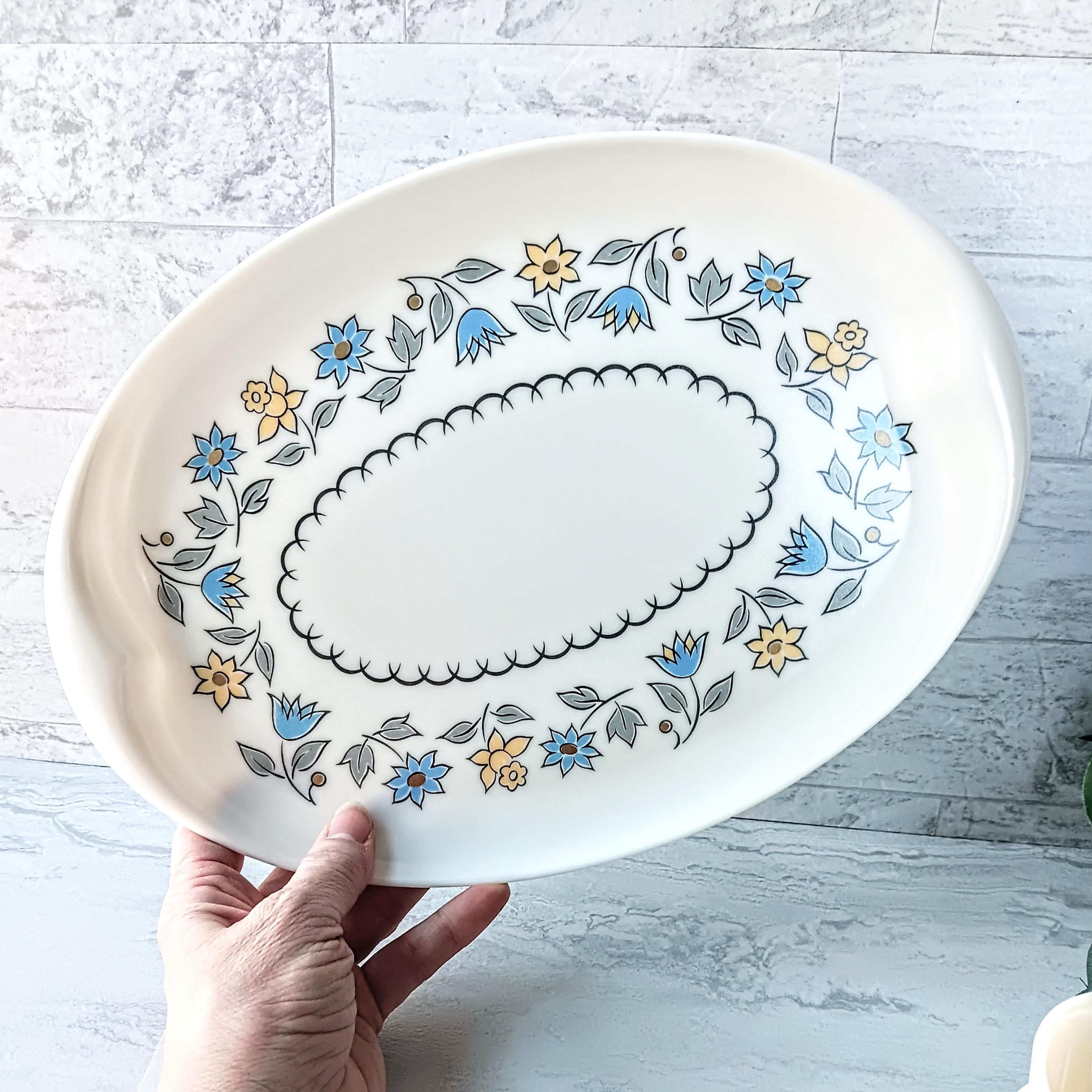 Vintage Lenox Ware Melamine Dinnerware Set: 1950s Tulip Floral