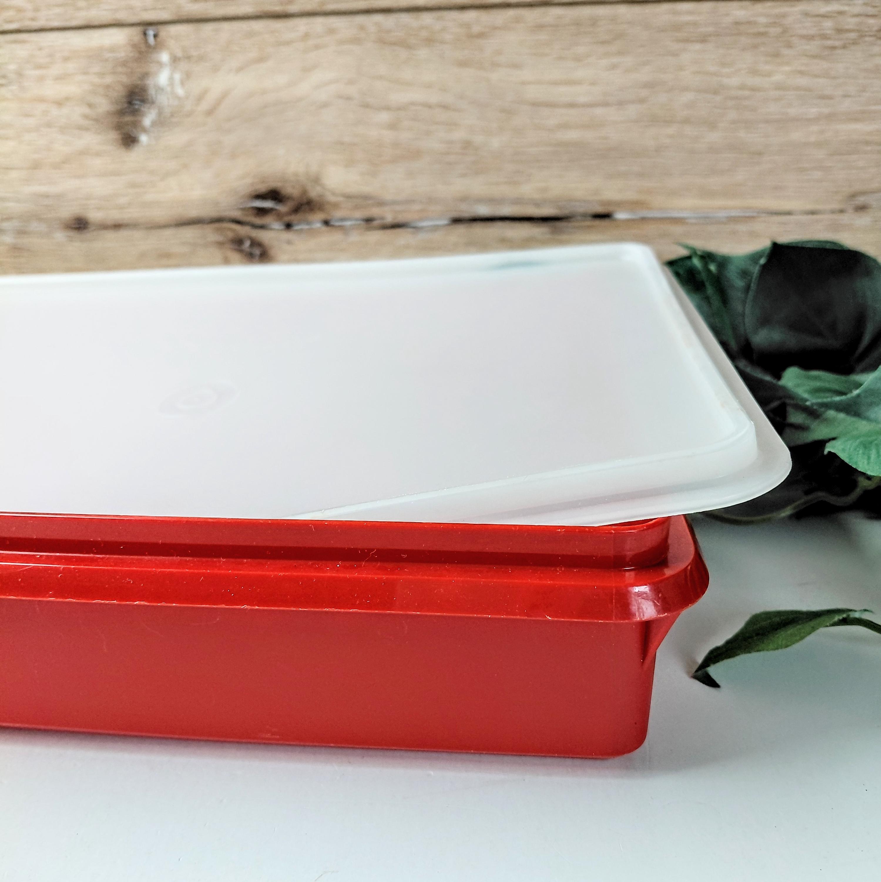 Vintage 1970s Paprika Red 9x13 Rectangle Tupperware Snack-stor