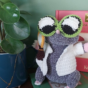 Crochet pattern - Albert the Expert