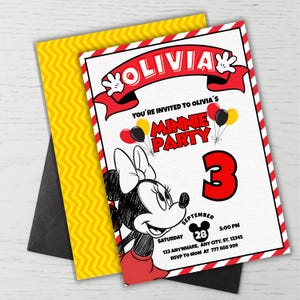 Puede incluir: Una tarjeta de invitación rectangular con una ilustración de Minnie Mouse estilo boceto, un número 3 rojo grande y el texto Olivia, You're invited to Olivia's Minnie Party, Saturday September 28, 5:00 PM, 123 Anywhere, Any City, ST, 12345, RSVP to Mom at 777 888 999.